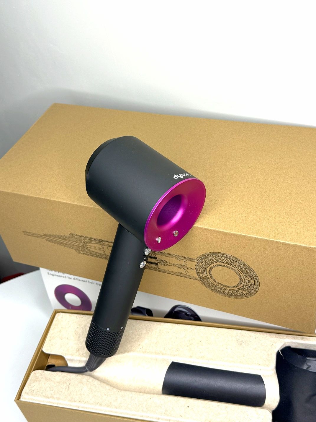 Сешоар Dyson Supersonic HD08