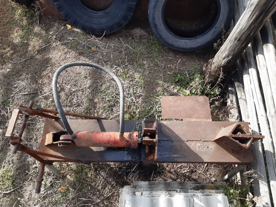 Гидровлически дровакол