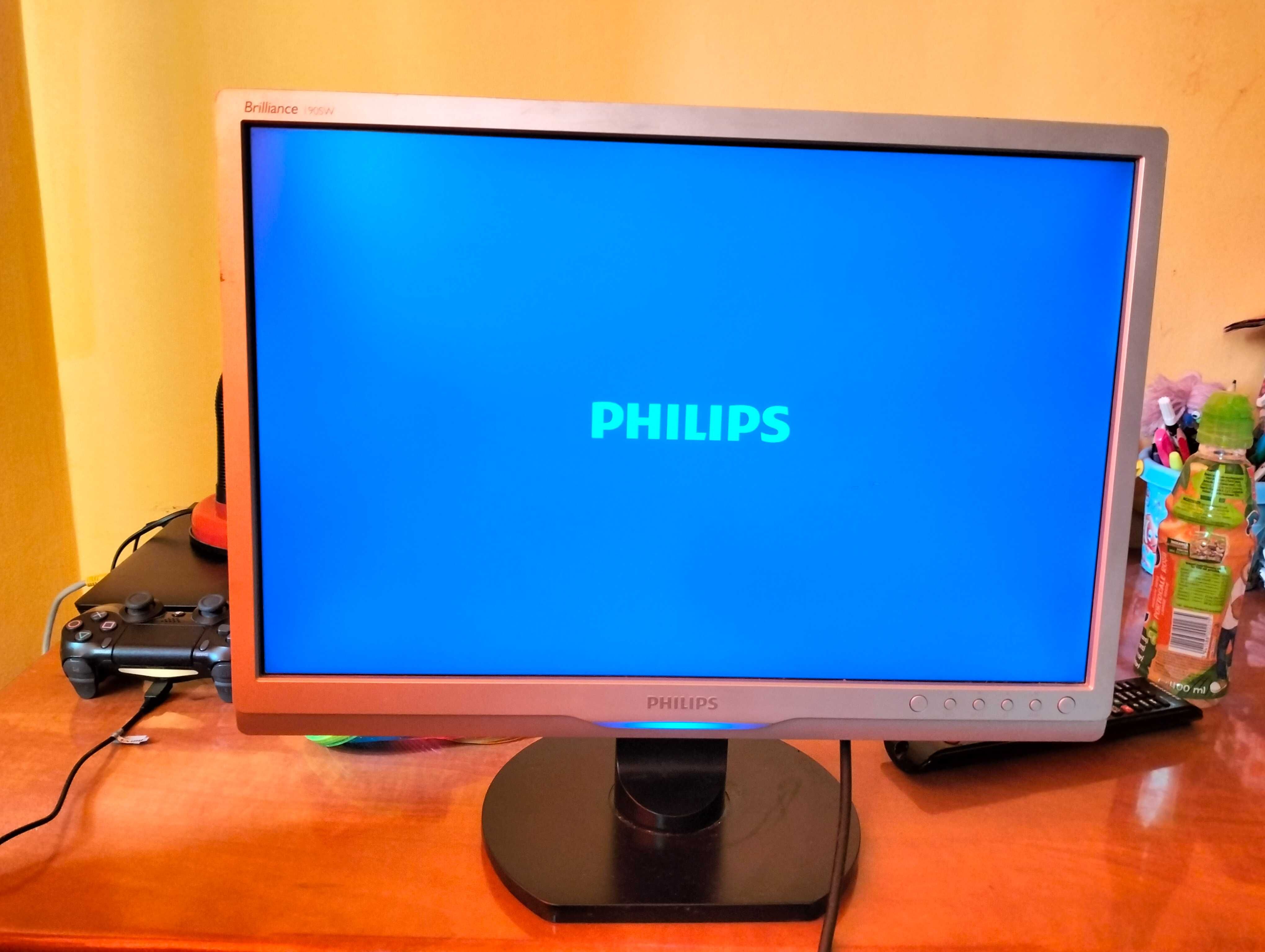 Monitor LCD Philips Brilliance , 19 inci , WideScreen