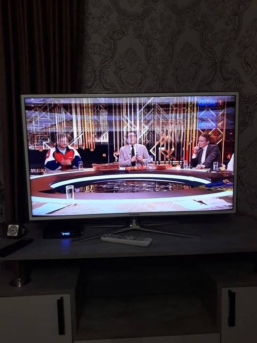 Продам телевизор