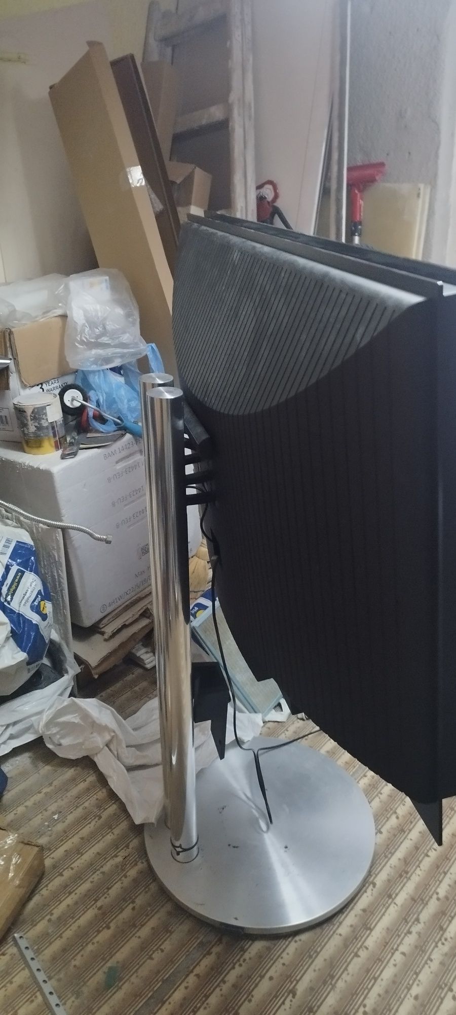 Bang&olufsen.   Beo vision 7-40
