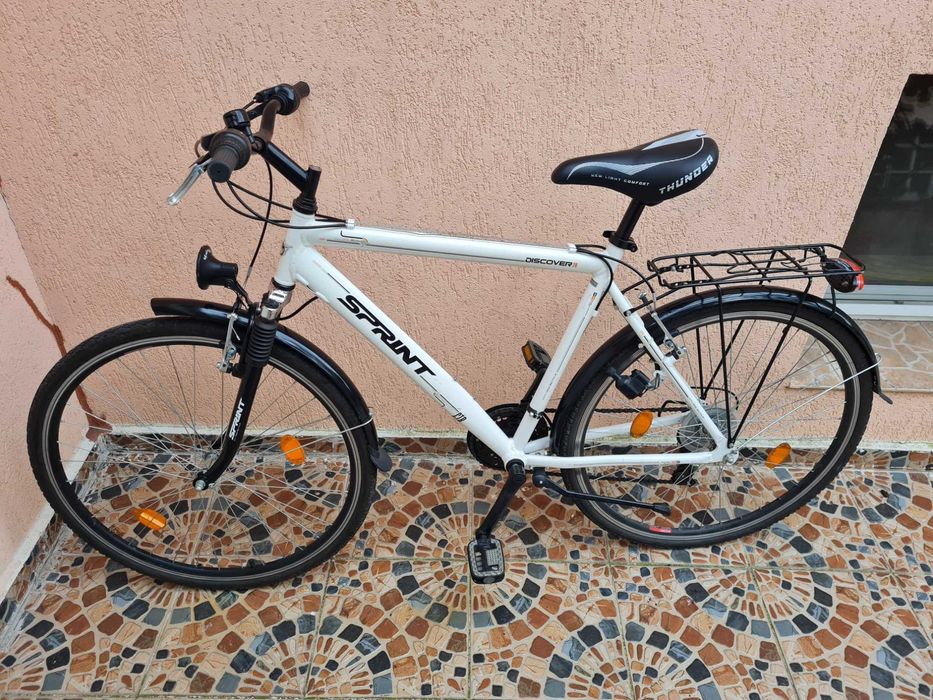 Bicicleta super echipata