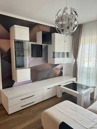 Mobila living modulara cu rafturi si vitrine  3500 RON