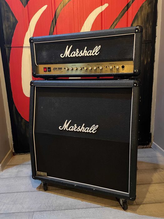 Продавам лапмова глава Маршал Jcm 2000 и кабинет Маршал JCM 900 1960