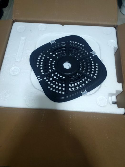 Air fryer 10L 2400w nou la cutie