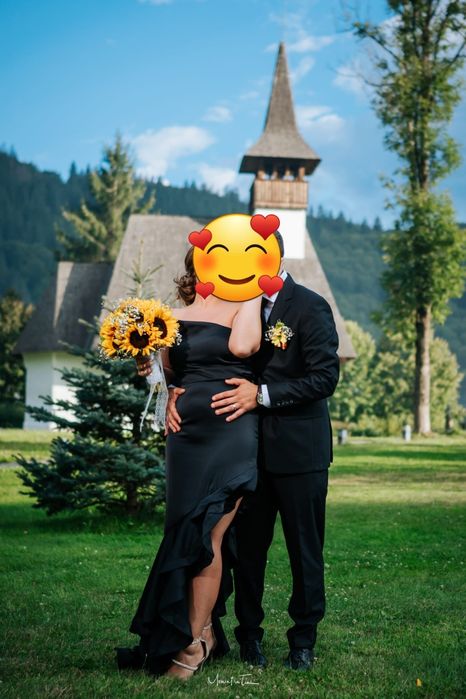 Vând rochie, stare foarte bună