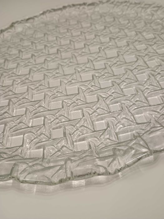 Ретро стъклена поднос