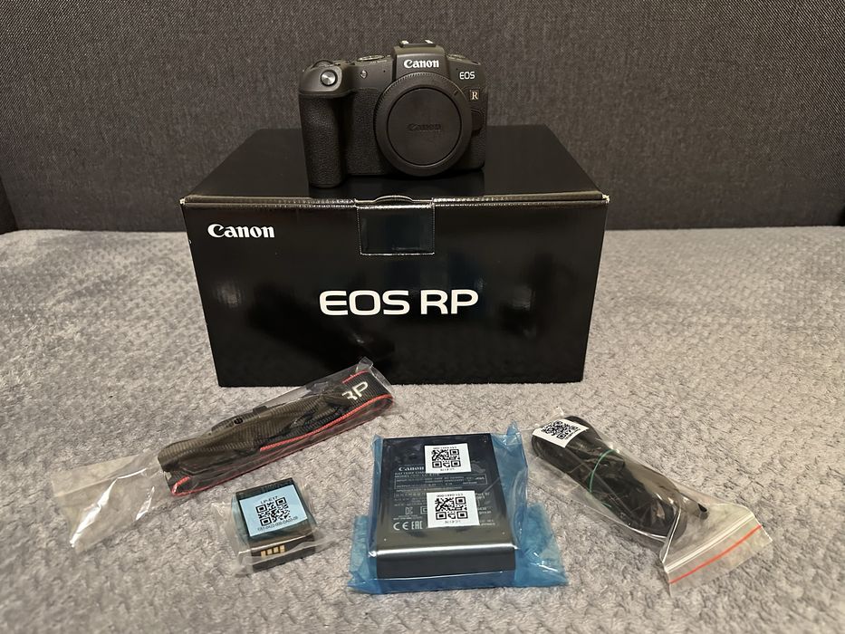 Canon EOS  RP Mirrorless