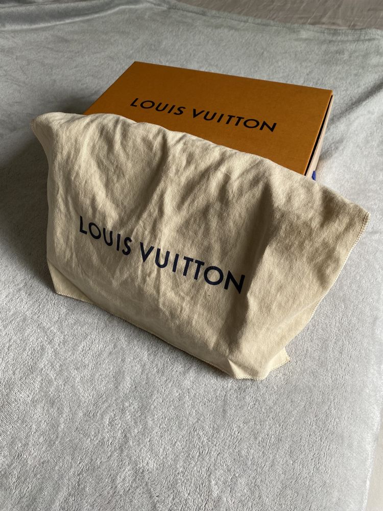 Louis Vuitton Saint Placide