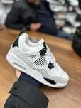 Adidasi pentru bărbați Jordan 4