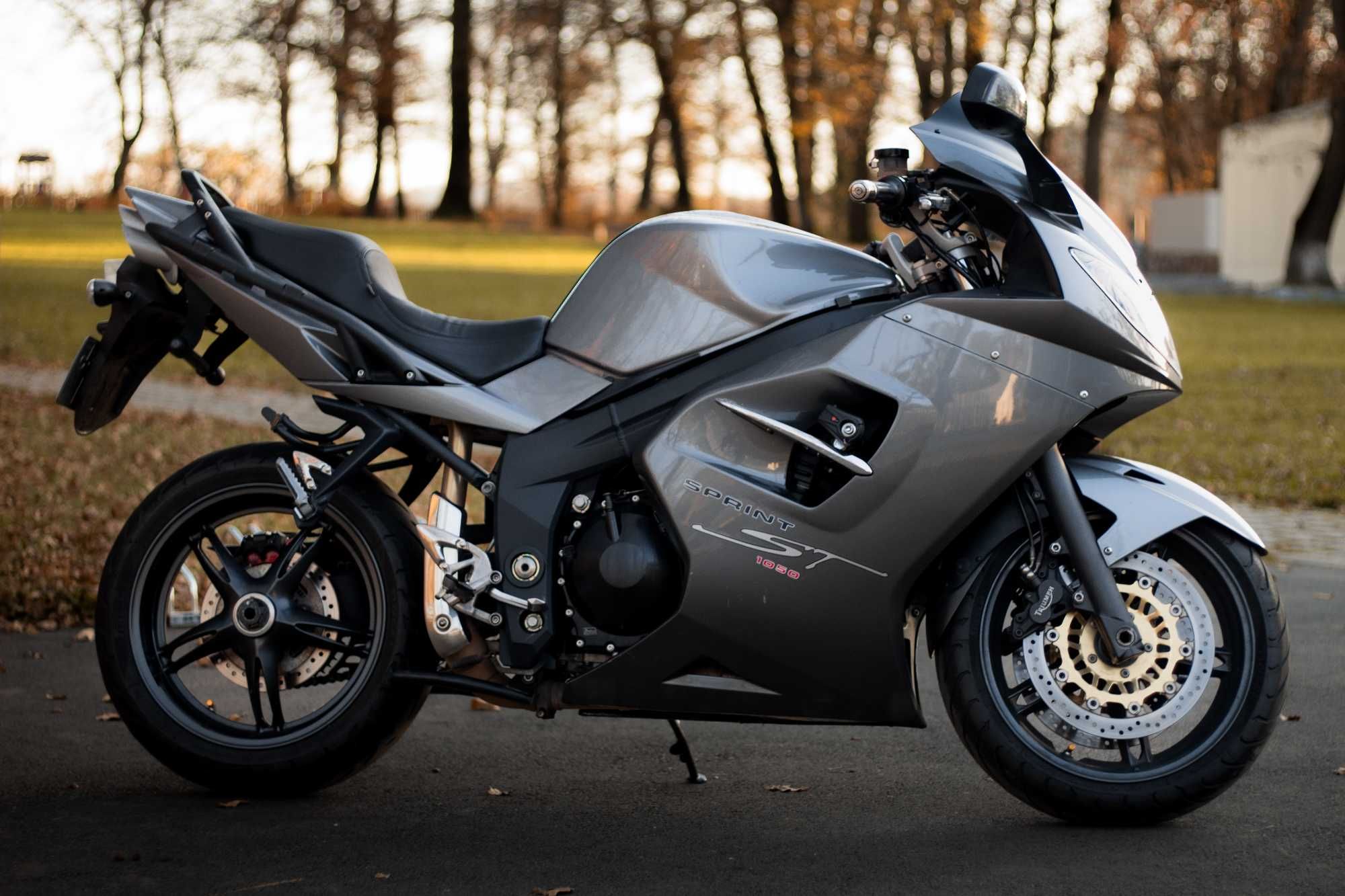 Triumph Sprint ST 1050 ABS 2009