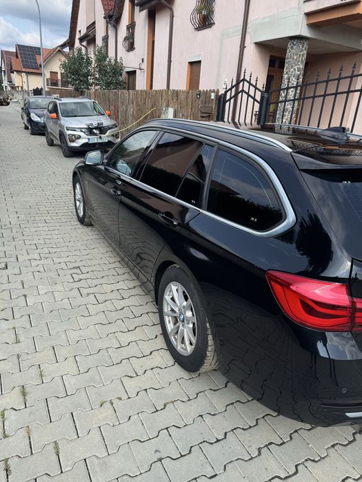 BMW Seria 3 Luxury Line 2.0d