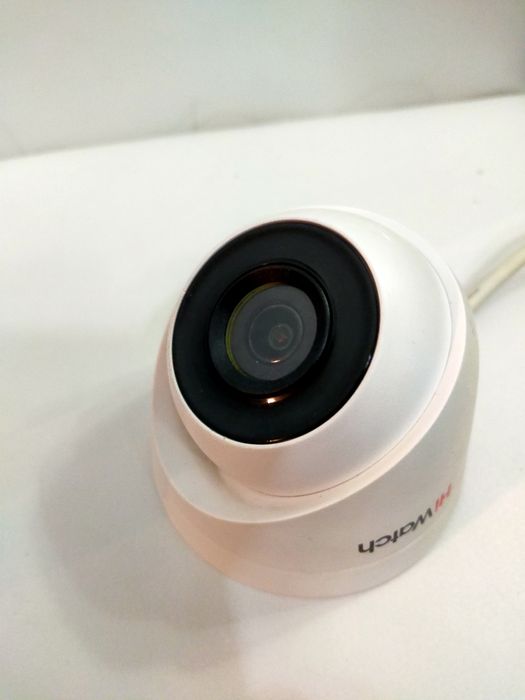 Продам камеру hiwatch