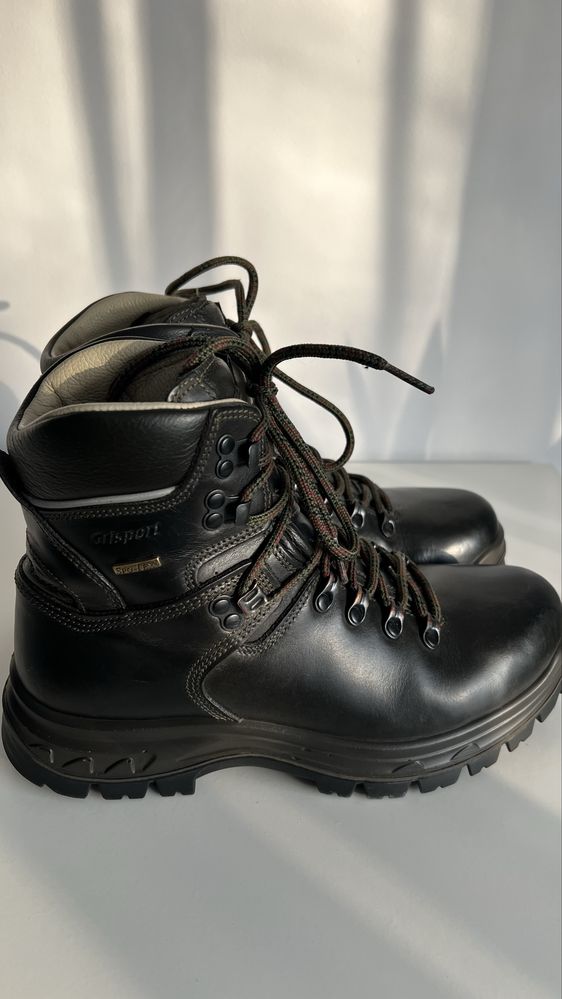 Bocanci Grisport 40