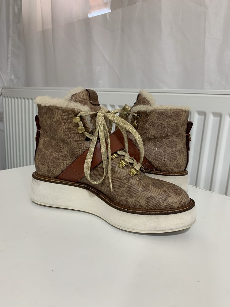 Ghete de dama elegante