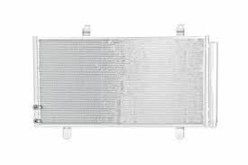 Радиатор кондиционера Toyota Camry 40