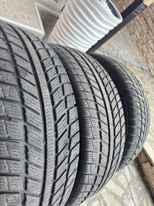 4 Зимни гуми cyros 235/65 17