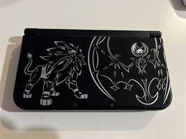 Nintendo New 3DS XL Solgaleo Lunala Black Edition