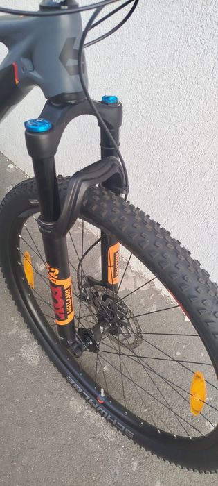 Bergamont carbon 29r 1x12 vit. fox cube