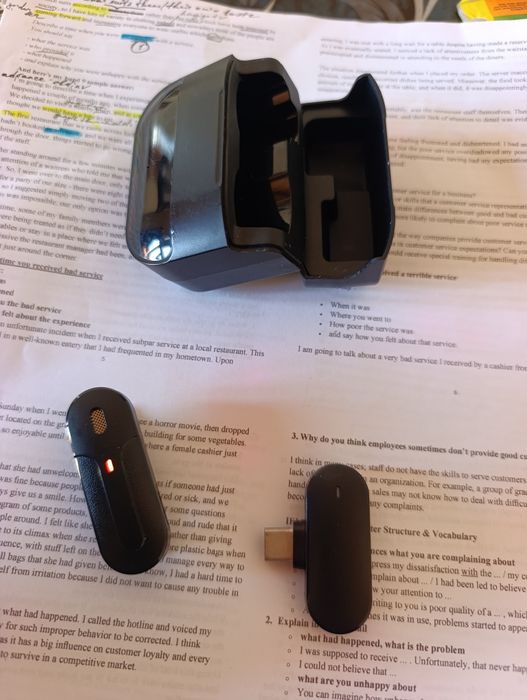 Blogerlar uchun bezprovodnoy mikrafon