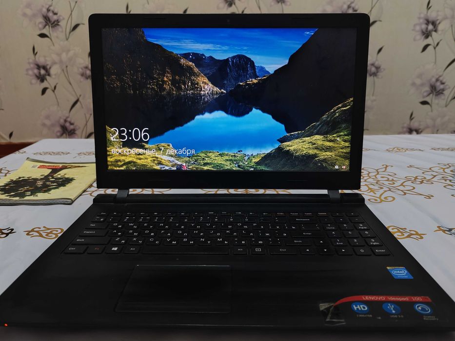 Lenovo noutbook sotiladi