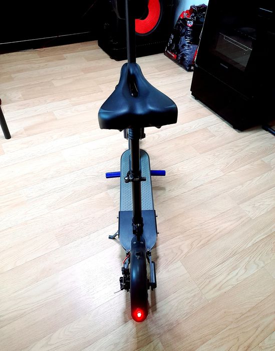 Vând scuter electric Xsomy pro