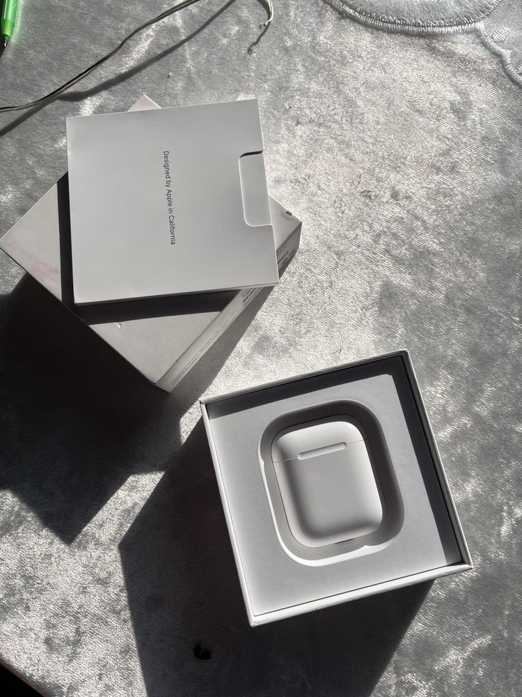 Airpods 2 оригинал