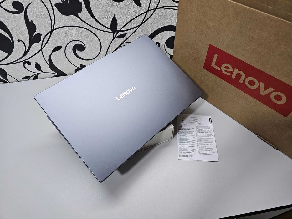 ПРОДАМ Lenovo SLIM 16/IRH10 Мощный Ноутбук Core™ i5-13420H/16GB/512SSD