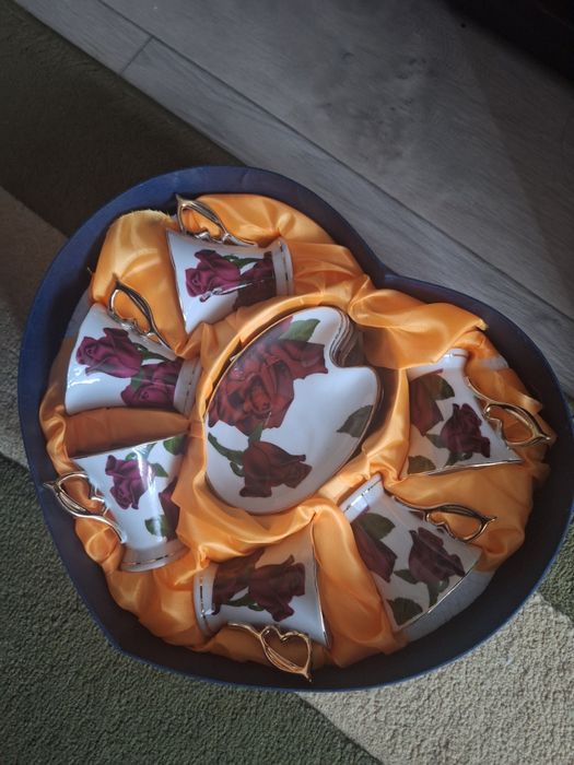 Продается посуда , сервиз