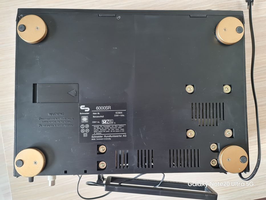 Amplituner (radio + statie) Schneider in Concert 6000 SR