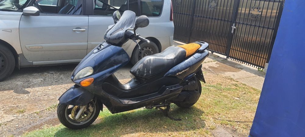 Maxi scuter MBK SKYLINER 125
