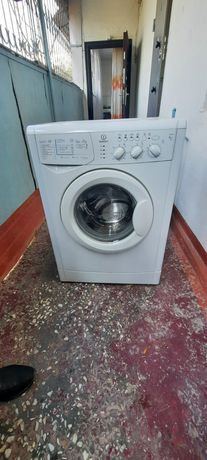 Продаю стиральная машина
