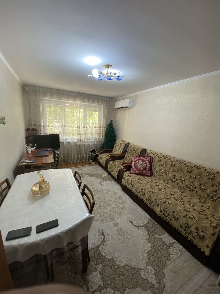 Продается 2 комнатная 1 этаж альянс ресторан