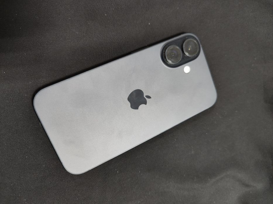 Apple iPhone 16 128гб (Туркестан) лот 780625