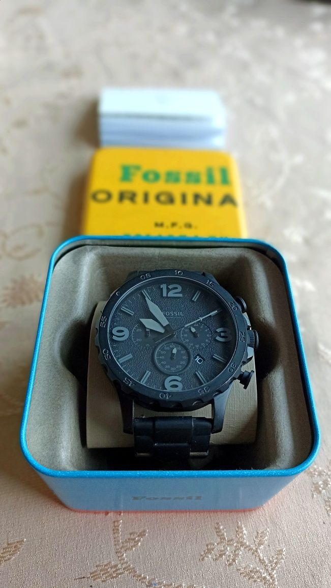 Часовник FOSSIL JR1401