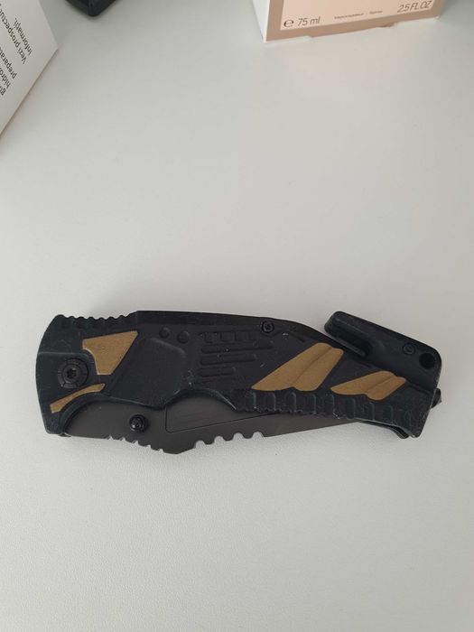 Briceag Vanatoare-Supravietuire