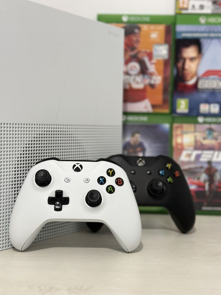 Xbox One S 1TB + 1controller + 7 jocuri