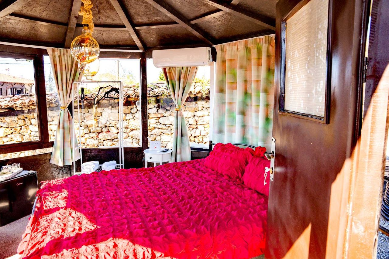 Продава се Къща в Велико Търново, Акация - 16 кв.м за 271 €/кв.м - Снимка #5