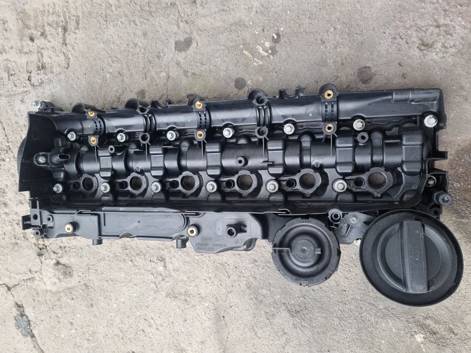 Capac tachet culbutori chiuloasa 3.0d Bmw x6 F15 N57D30B 313cp