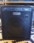 Vand amplificator pt chitara bass Fender Rumble 100