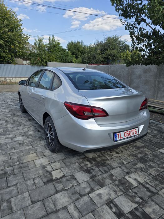 Opel Astra J 2017
