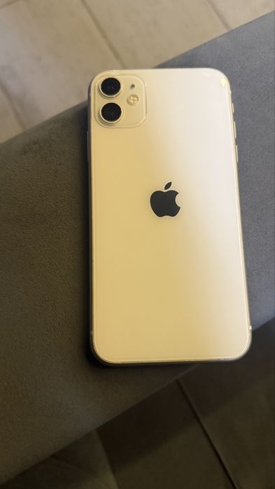 Iphone 11 белыйй
