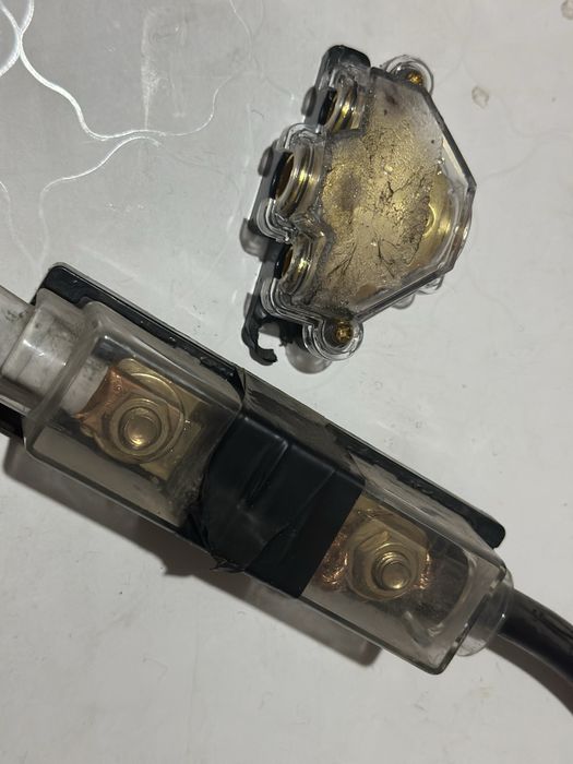 савбуфер macheta fight R, mono usliter, 4 kanallik usliter, pishalka