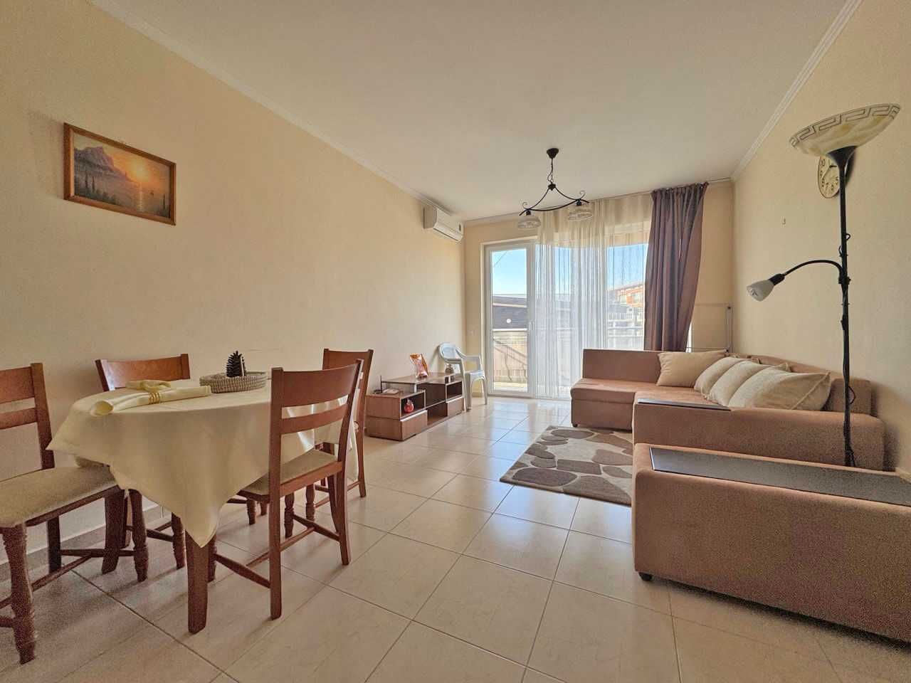 Продава се Двустаен апартамент в к.к. Слънчев бряг - 64 кв.м за 1249 €/кв.м - Снимка #3