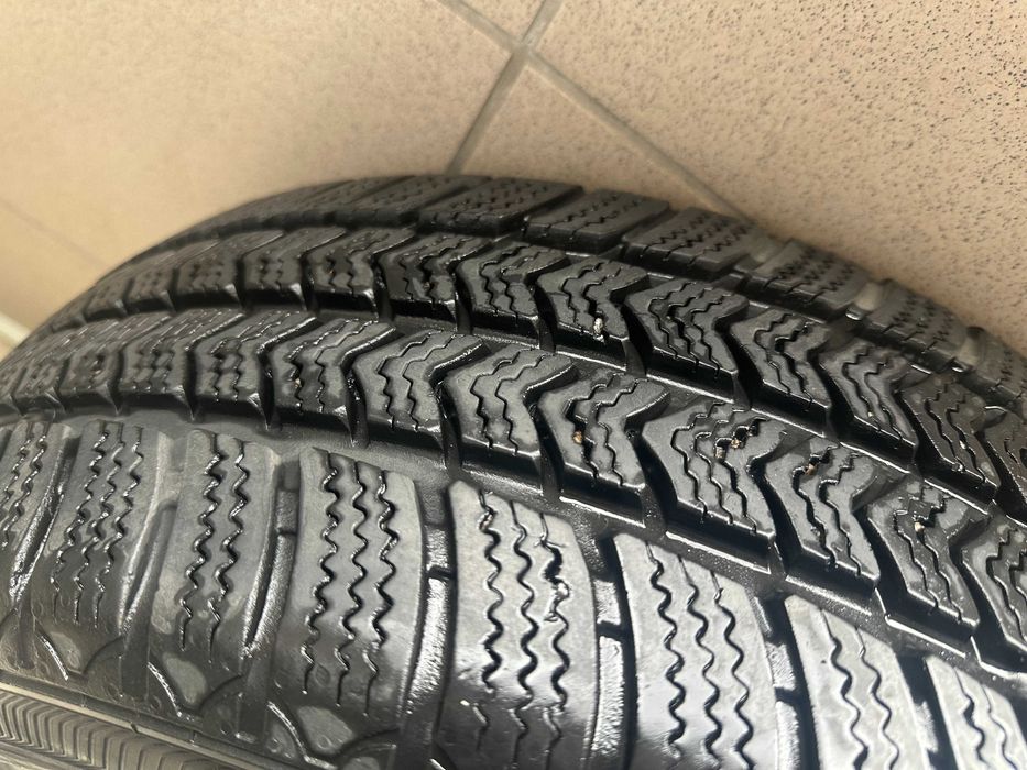 Зимни бусови гуми SEMPERIT VAN GRID 2, 195/60/16C, 7mm грайфер !