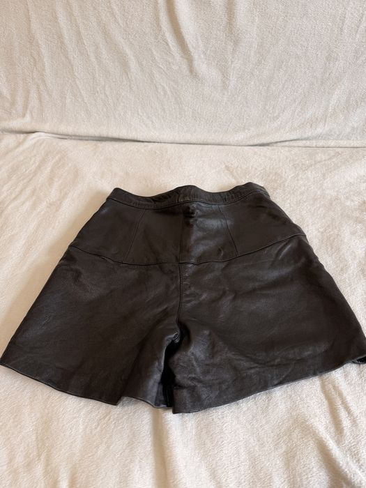 Пола/панталонки от естествена кожа