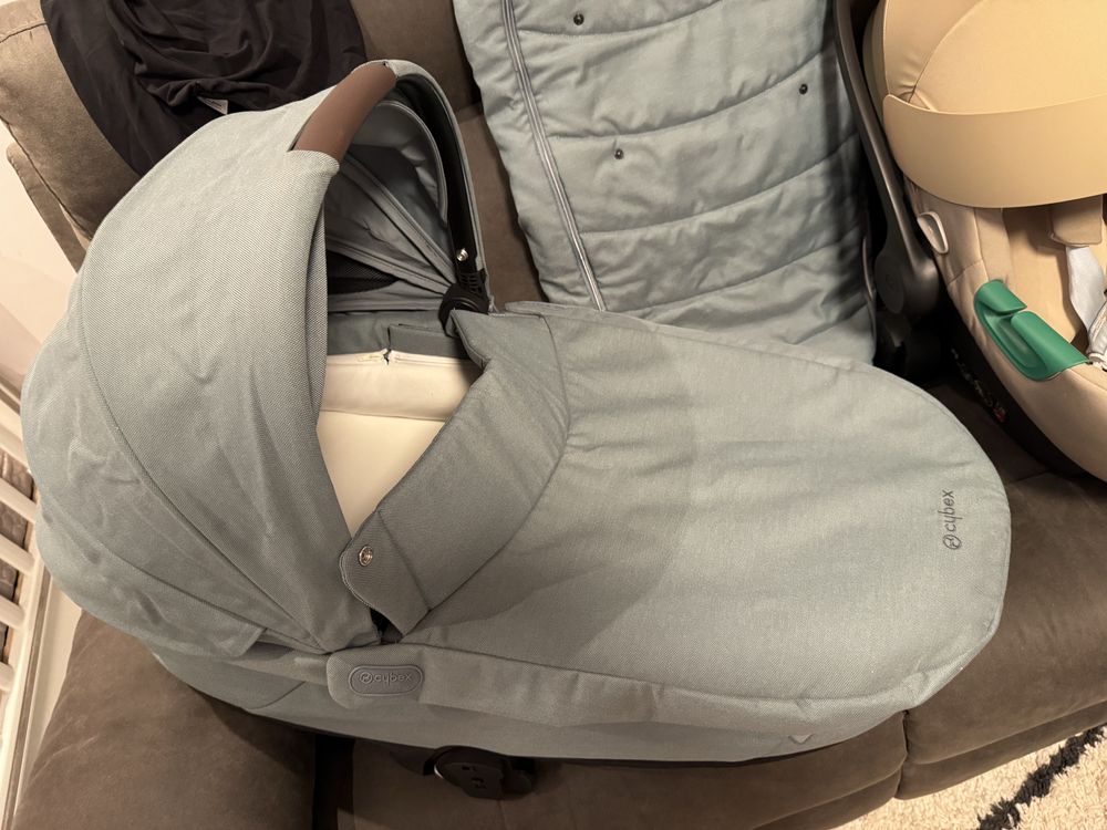 Cybex Balios S Lux , Sky Blue.