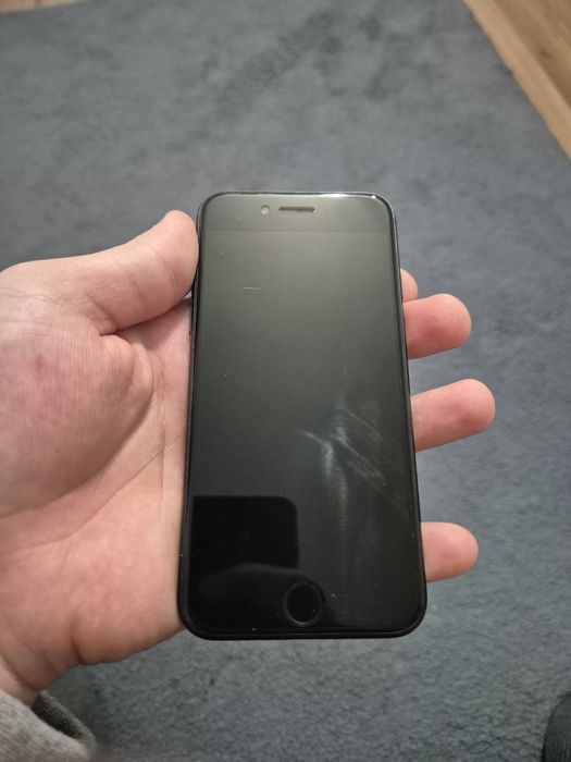 Vand Iphone SE 2020