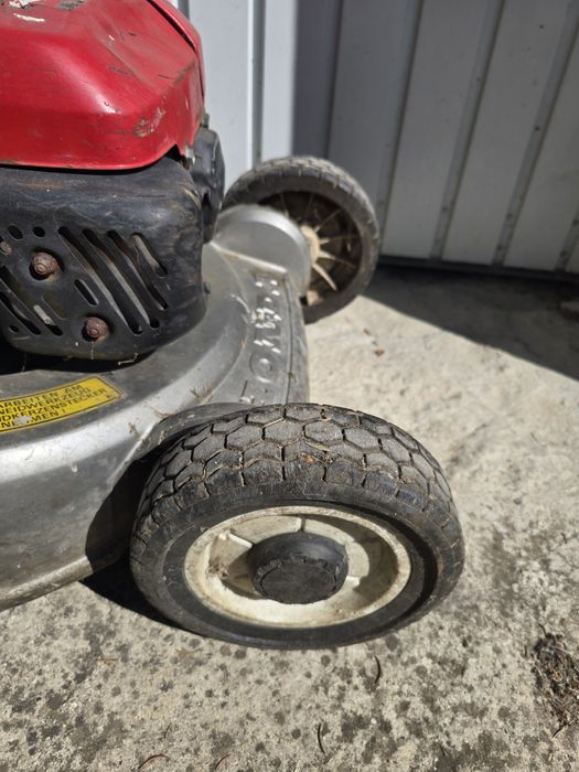 Honda HR1950 моторна / бензинова косачка със самоход