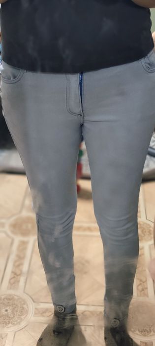 Продам джинцы в нормальном состоянии